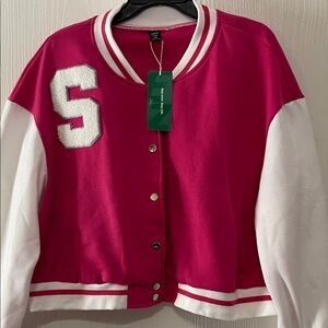 Crop letter jacket